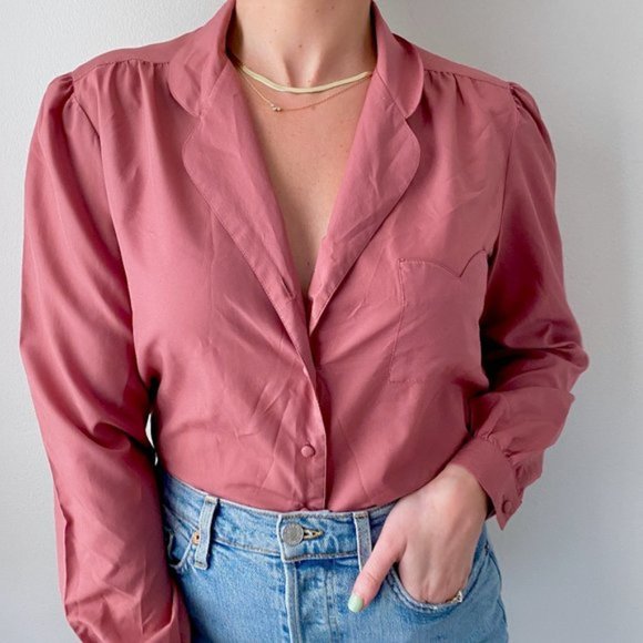 Vintage Tops - Vintage Dusty Rose Scalloped Button Down Blouse